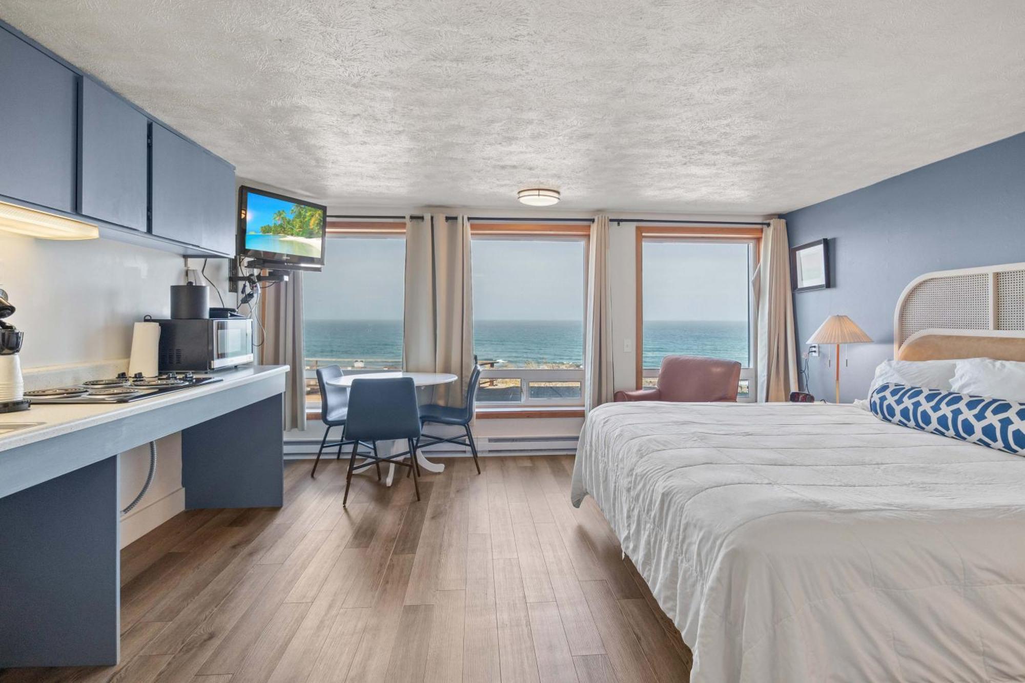 Seagull Beachfront Inn Lincoln City Exterior photo